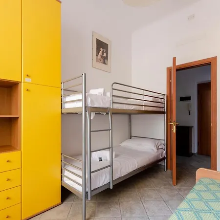 Altido Family Apt For 6, Right Next To The * Finale Ligure